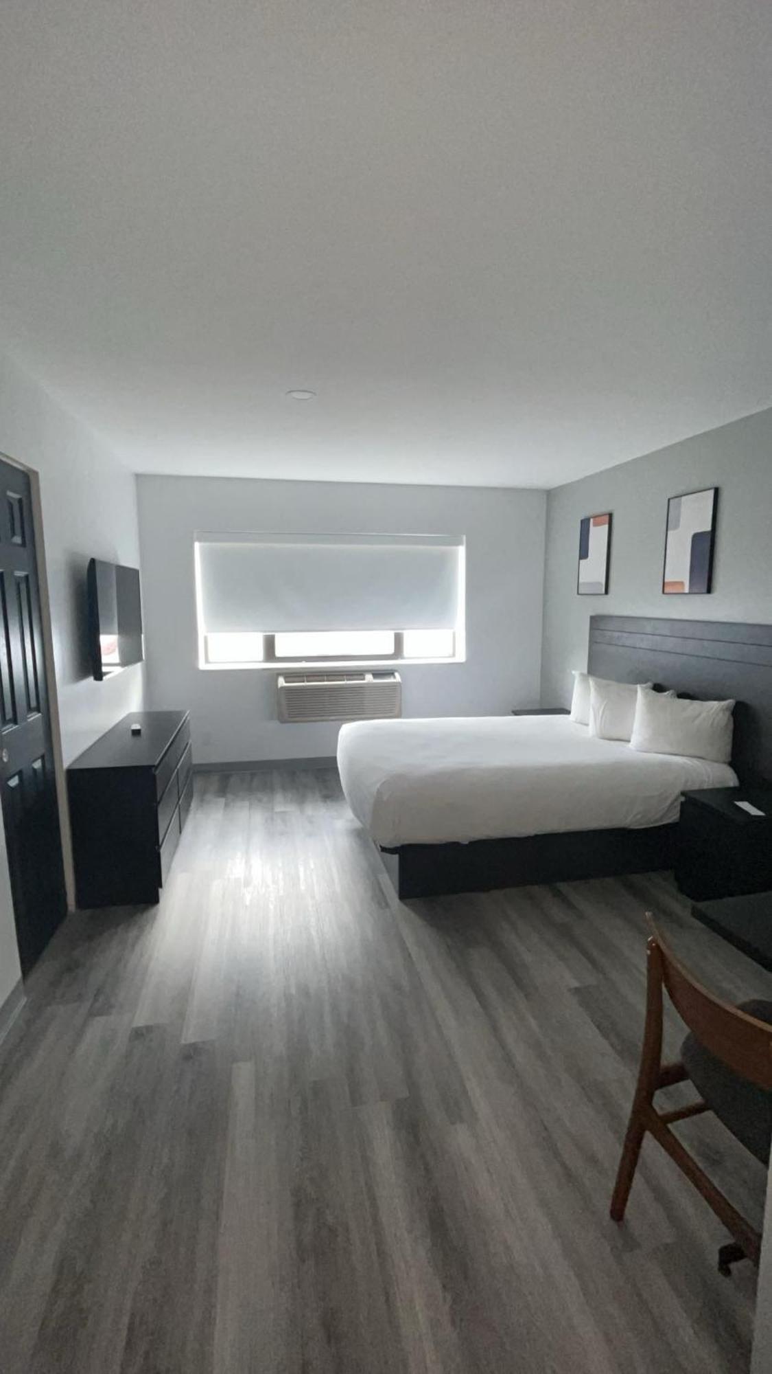 Hotel Newstar Montréal Buitenkant foto