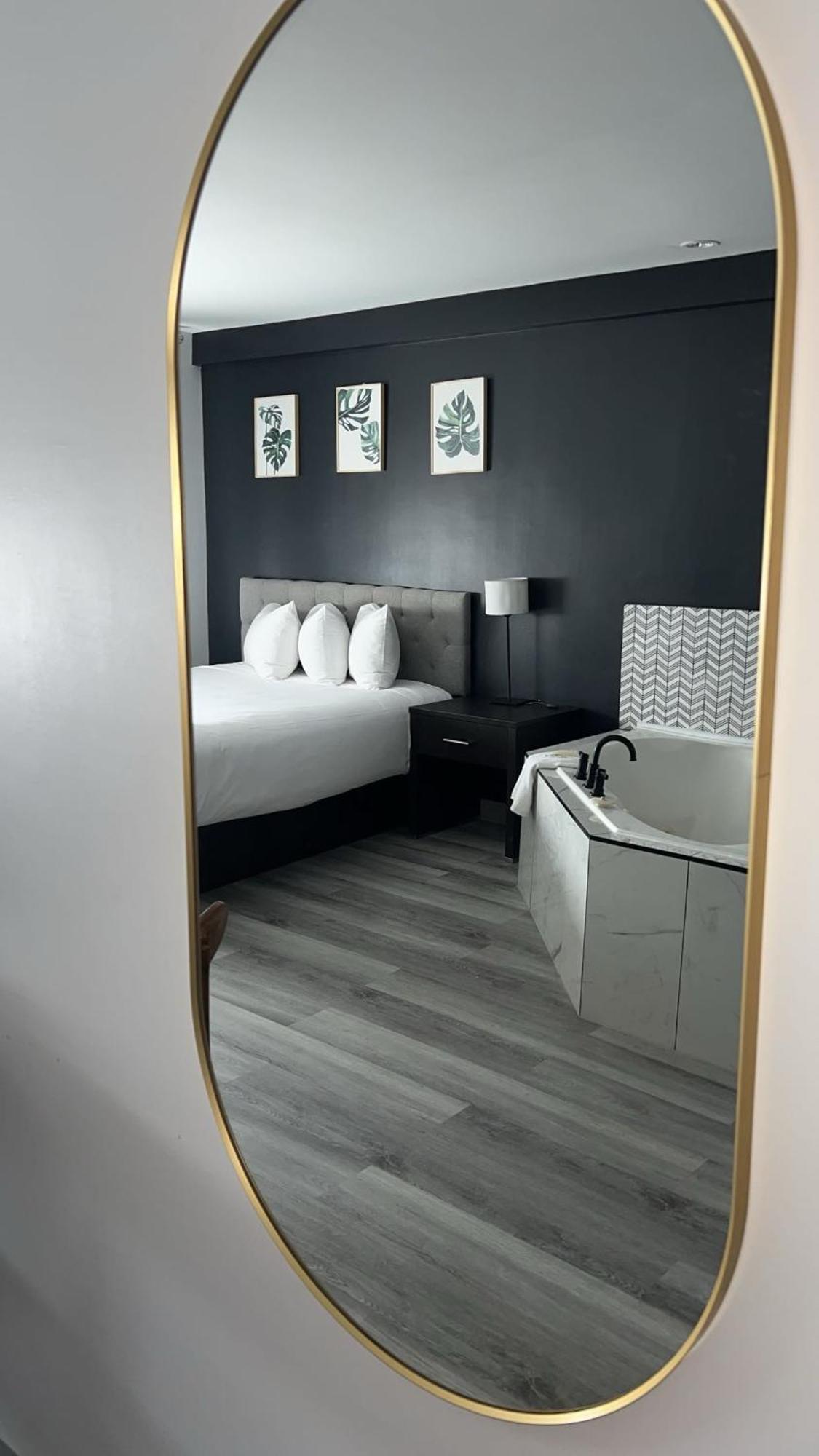 Hotel Newstar Montréal Buitenkant foto