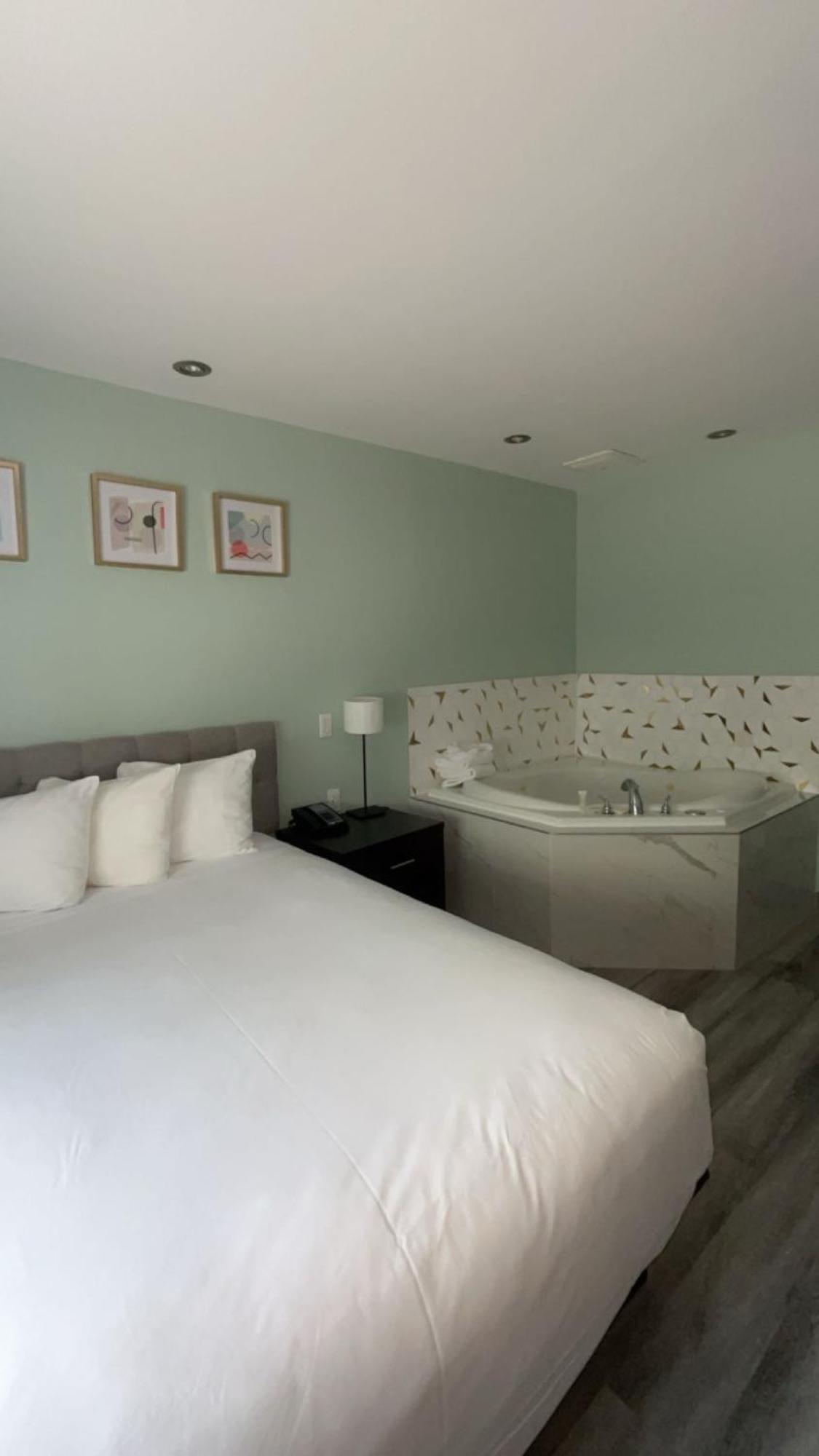 Hotel Newstar Montréal Buitenkant foto