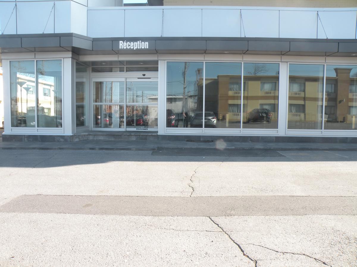 Hotel Newstar Montréal Buitenkant foto